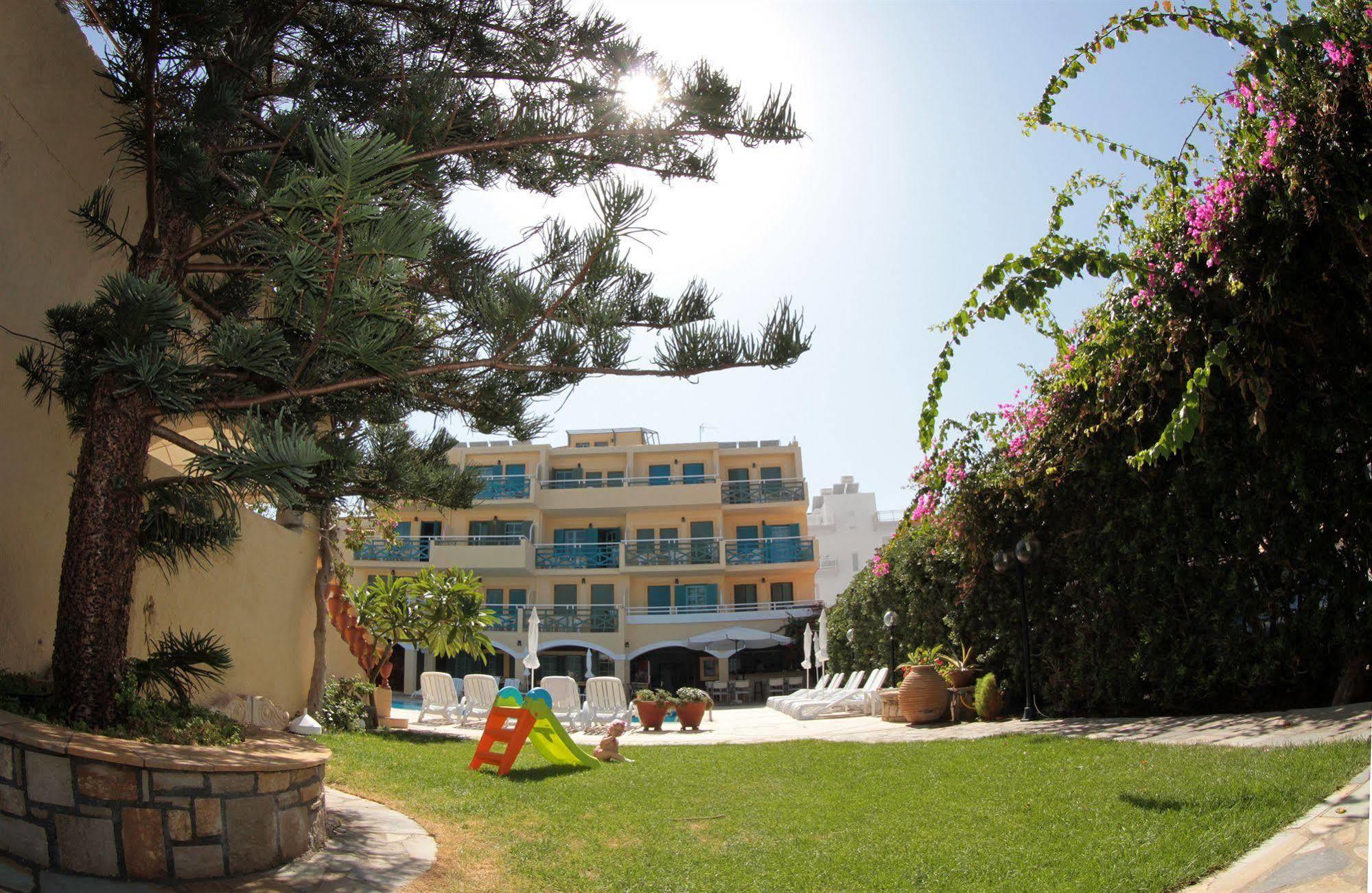 Petra Beach Hotel Hersonissos  Exterior foto